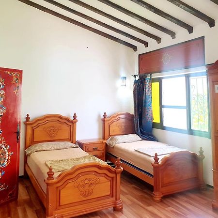 Dar Casa Plasa Grande เชฟชาอูน ภายนอก รูปภาพ