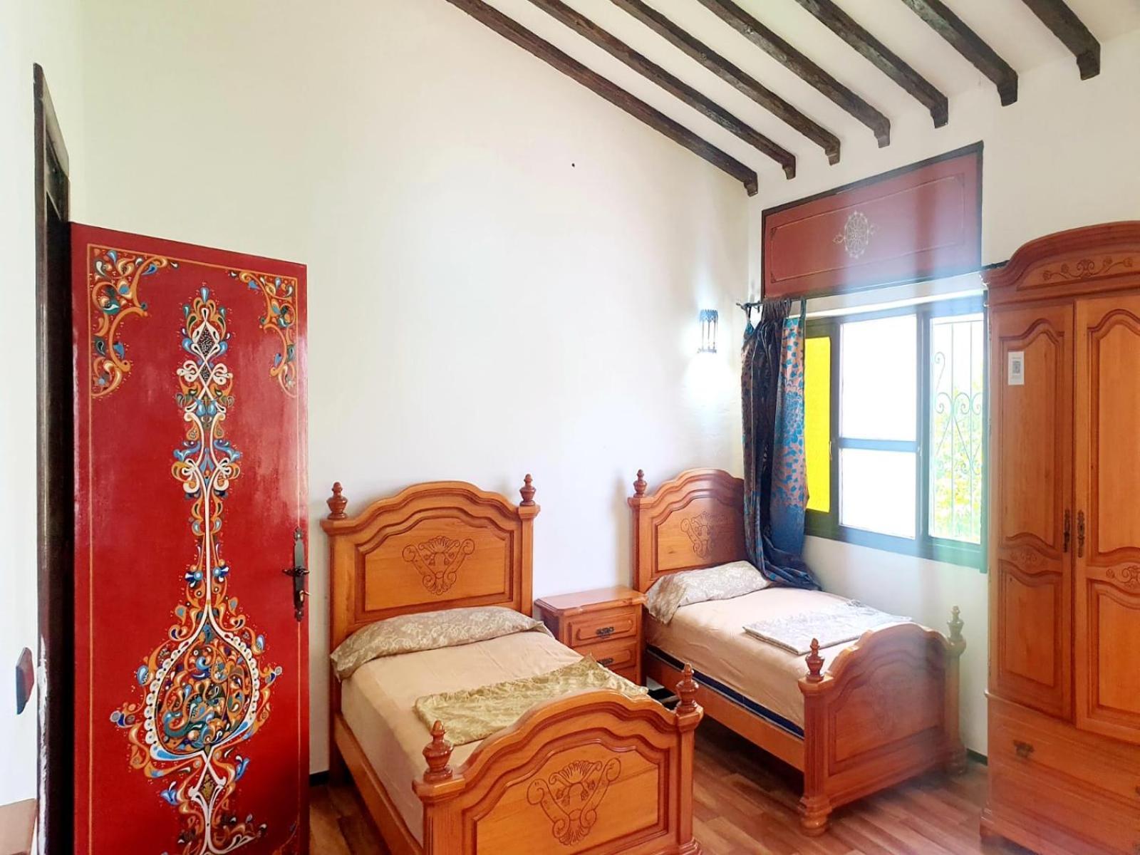 Dar Casa Plasa Grande เชฟชาอูน ภายนอก รูปภาพ